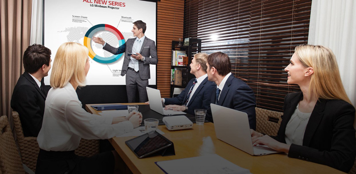 Cách chọn mua máy chiếu văn phòng phù hợp