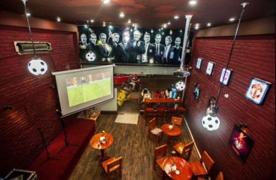 lắp máy chiếu trần thạch cao