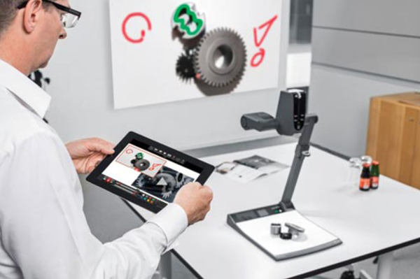 máy chiếu đa vật thể