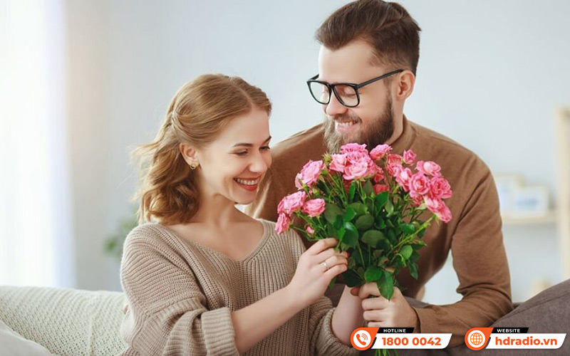 8/3 là ngày gì? Gợi ý 10 món quà được yêu thích nhất ngày 8/3