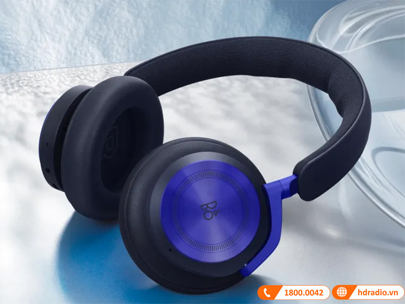 Ấn tượng với bộ sưu tập giới hạn indigo blue của hãng Bang & Olufsen