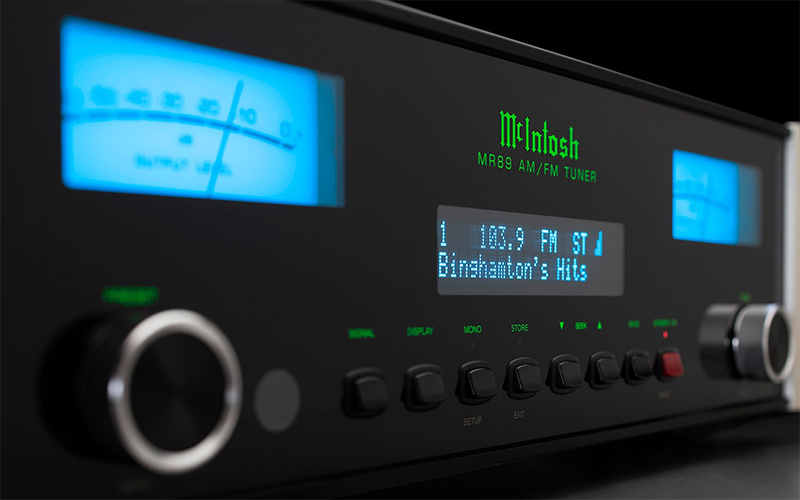 McIntosh ra mat dau thu radio FM/AM MR89 McIntosh ra mat dau thu radio FM/AM MR89