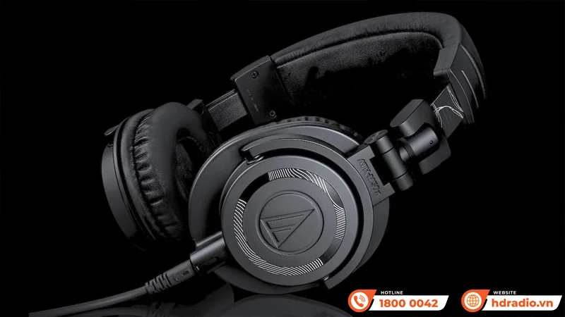 Hãng Audio-Technica ra mắt tai nghe ATH-M50x ENSO