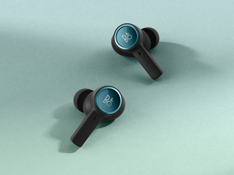 Hãng Bang Olufsen ra mắt phiên bản màu Northern Sky Turquoise cho loa Beosound 2 và tai nghe Beoplay EX