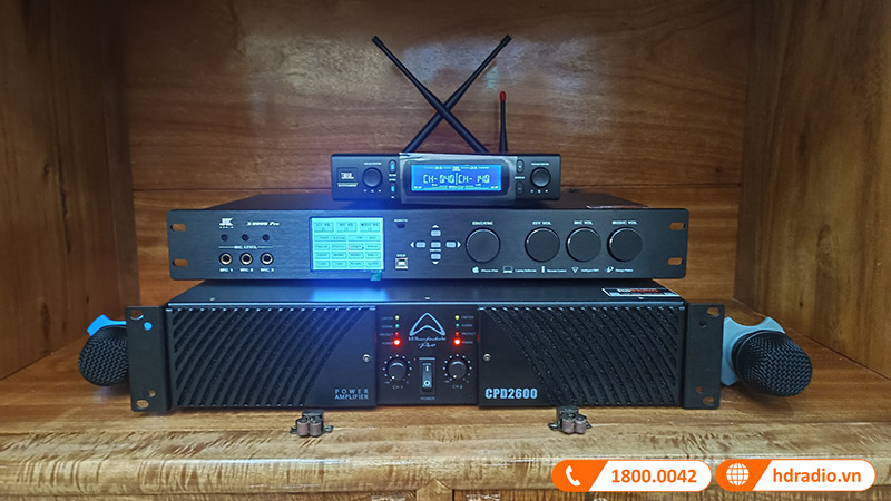 Cục đẩy và vang số dàn karaoke gia đình