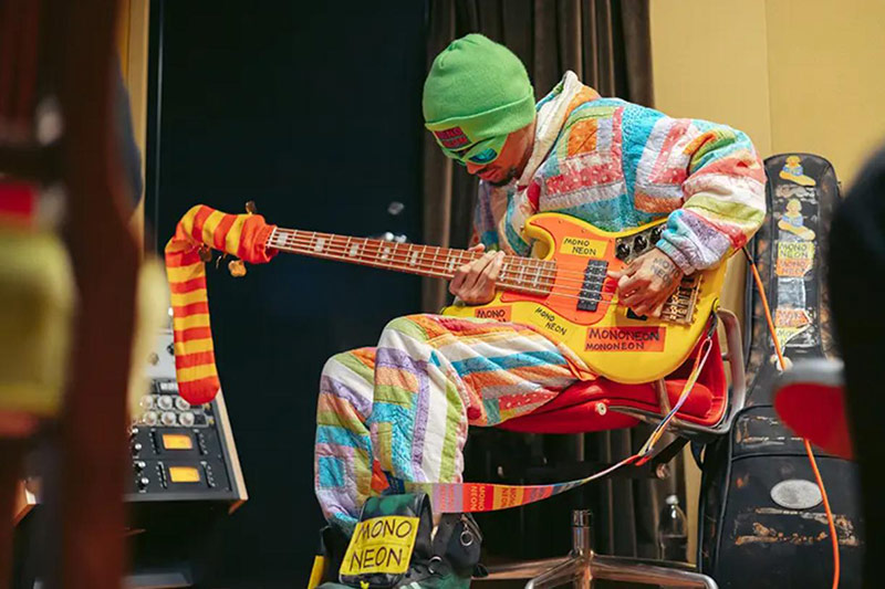 B&O và MonoNeon hợp tác ra mắt phiên bản giới hạn cho loa Beosound A9 MK5