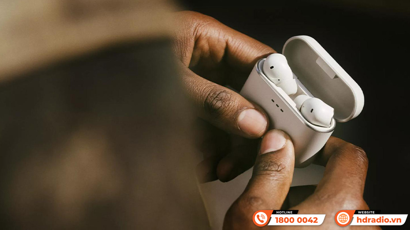 Tai nghe Cambridge Audio Melomania A100