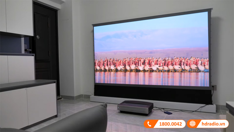 Casiris ra mat may chieu laser A6