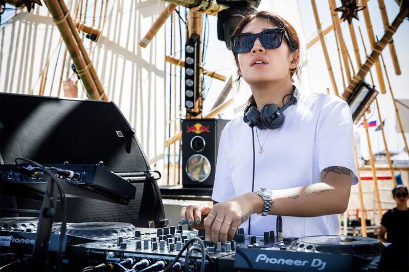 Disc Jockey la gi - Lich su hinh thanh va phat trien