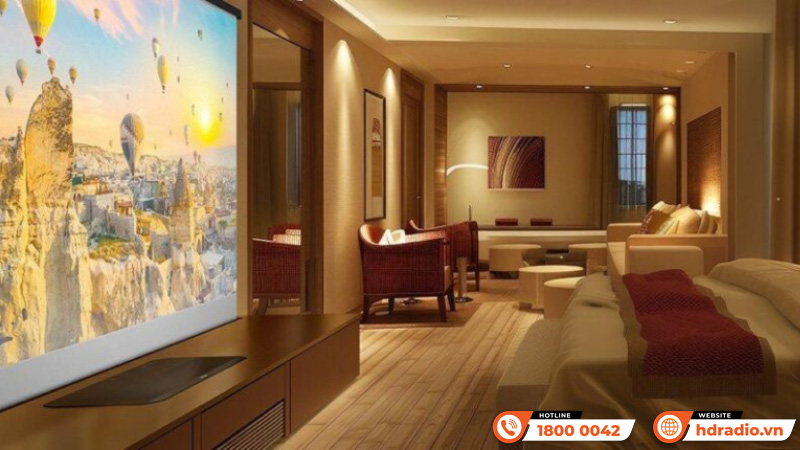 Máy chiếu 4k siêu gần Epson EH-QS100 Máy chiếu 4k siêu gần Epson EH-QS100