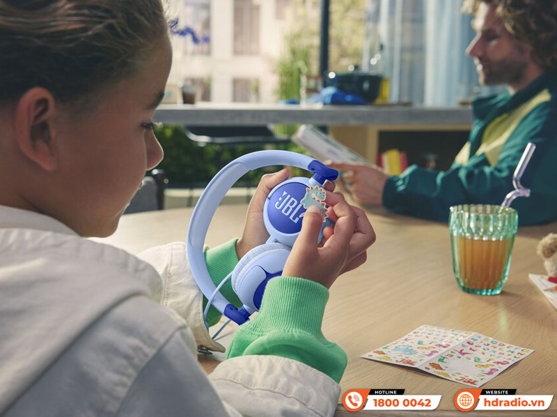 Hãng JBL Ra Mắt Loạt Tai Nghe Dành Cho Trẻ Em Mới 2025: Junior 470NC, Junior 320BT và Junior 320