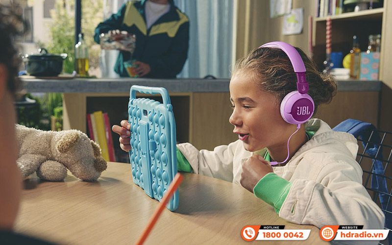 Hãng JBL Ra Mắt Loạt Tai Nghe Dành Cho Trẻ Em Mới 2025: Junior 470NC, Junior 320BT và Junior 320