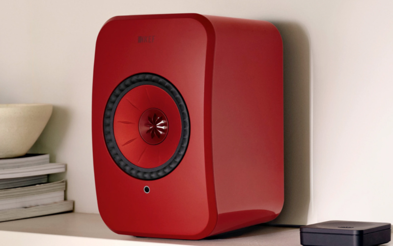 hang kef ra mat mau loa khong day LSX II