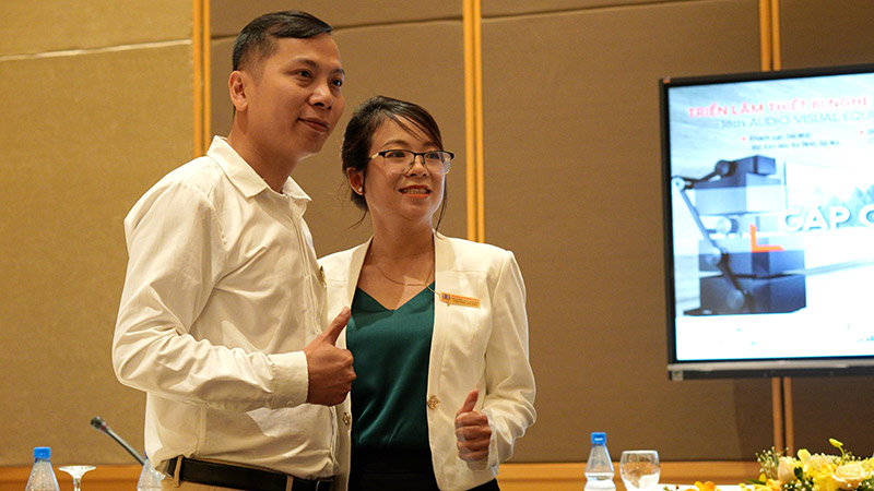 HDRadio với đại diện công ty hoàng hải audio tại buổi gặp gỡ báo chí về triển lãm thiết bị nghe nhìn lầm thứ 18 - AVSHOW 2022