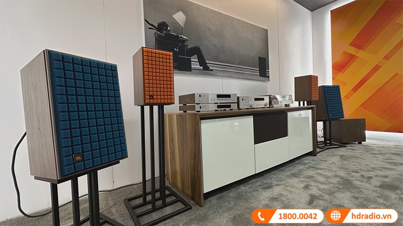JBL khuấy đảo làng âm thanh với Classic Series loạt sản phẩm âm thanh hi-fi trong năm 2023
