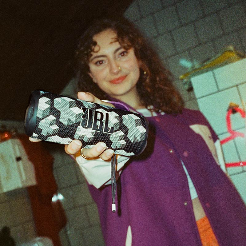 JBL và Martin Garrix kỷ niệm hợp tác cho ra mắt phiên bản đặc biệt Loa Flip 6