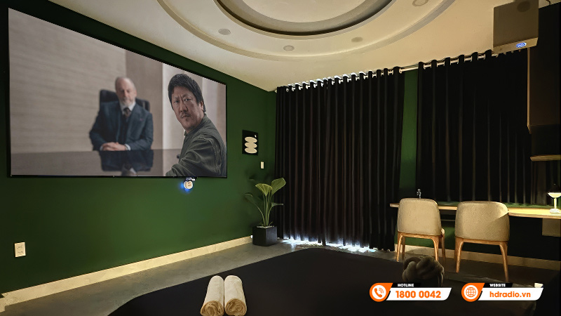 Tại sao nên trang bị máy chiếu cho hệ thống homestay của bạn?