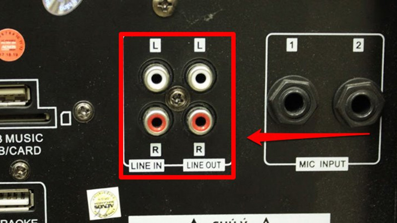 Line out là gì? Line in là gì? 