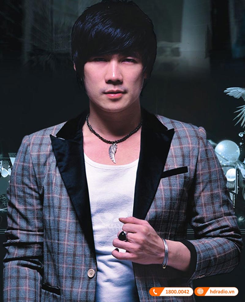 Ca sĩ Khánh Phương