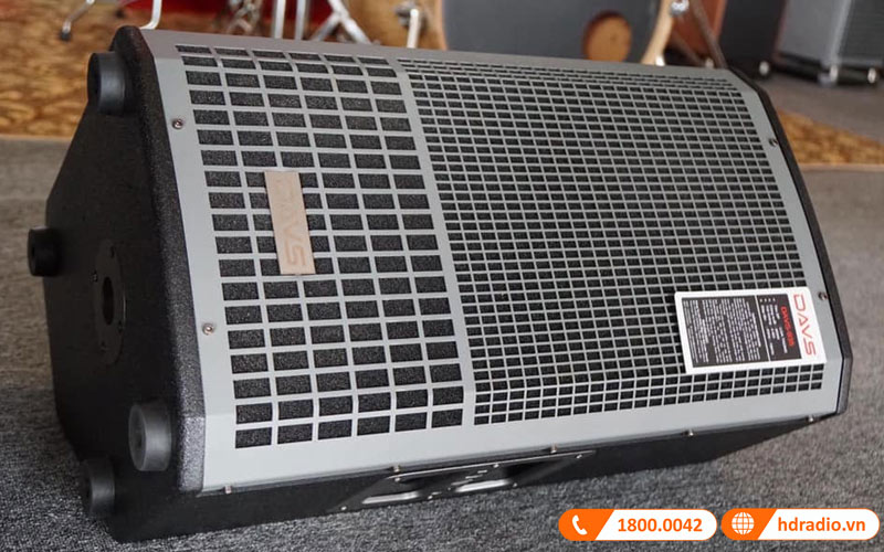 loa monitor là gì? 7 điều bạn cần biết về loa