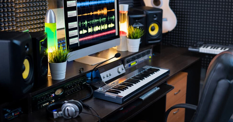 Loa monitor là gì? 7 điều bạn cần biết về loa monitor - loa kiểm âm