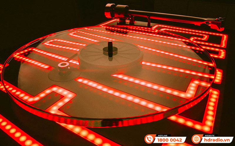 Mâm đĩa than Pro-Ject Elvis Turntable