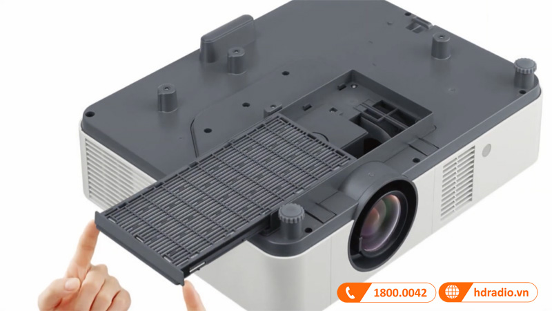 Sony ra mat may chieu laser WUXGA 3LCD