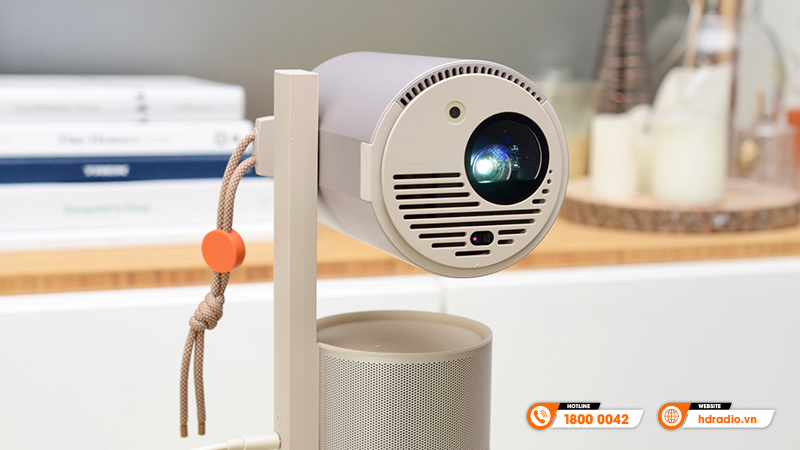 may chieu xgimi mogo 3 pro thiet ke nho gon