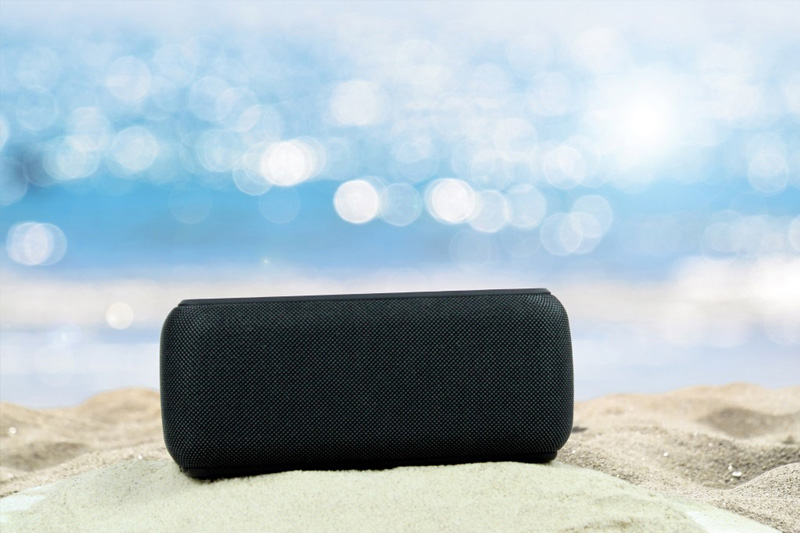 Tangent hé lộ siêu phẩm loa Bluetooth kháng nước, công suất lớn mang tên Pebble Max