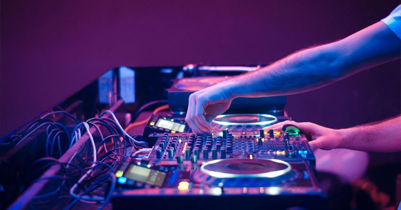 9 bước cơ bản cho người bắt đầu tập đánh DJ