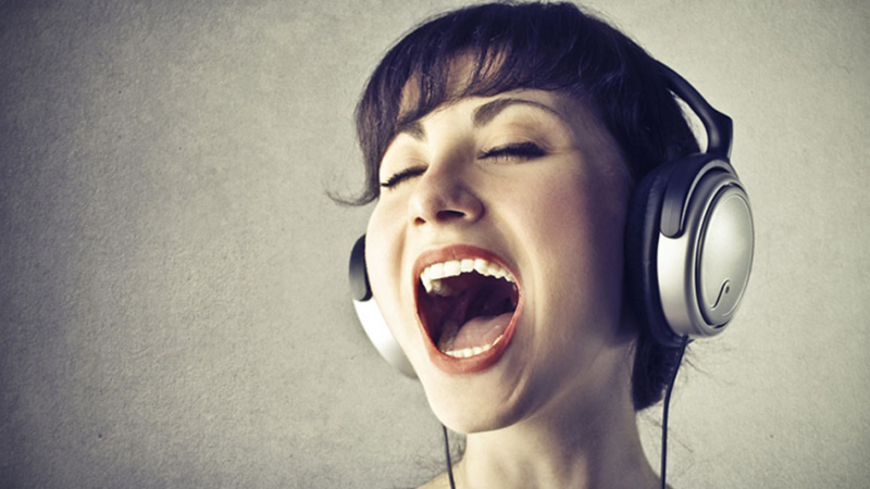 Tone nhạc là gì? Làm sao để hát karaoke đúng tone