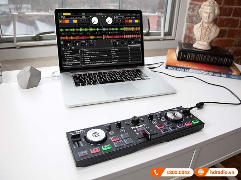 Top 4 bàn DJ mini giá rẻ nhất dưới 5 triệu đồng cho HSSV