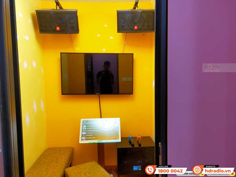 Đầu Karaoke + Màn chọn bài phòng hát Karaoke mini