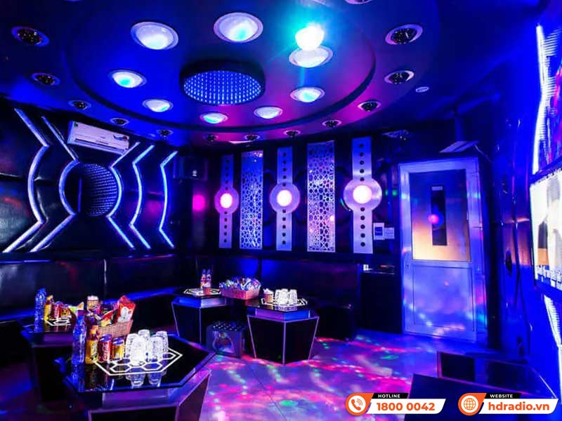 Hát karaoke 1 tiếng hết bao nhiêu tiền?