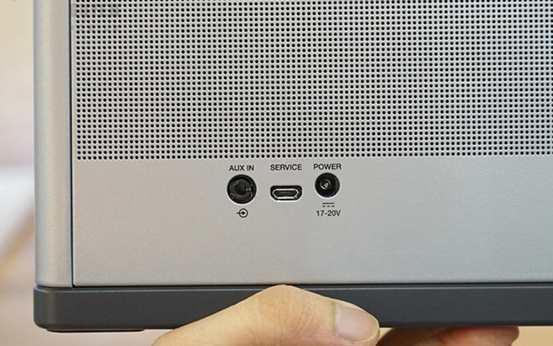 cổng aux trên loa bluetooth, cổng aux trên xe hơi cổng aux trên loa bluetooth, cổng aux trên xe hơi