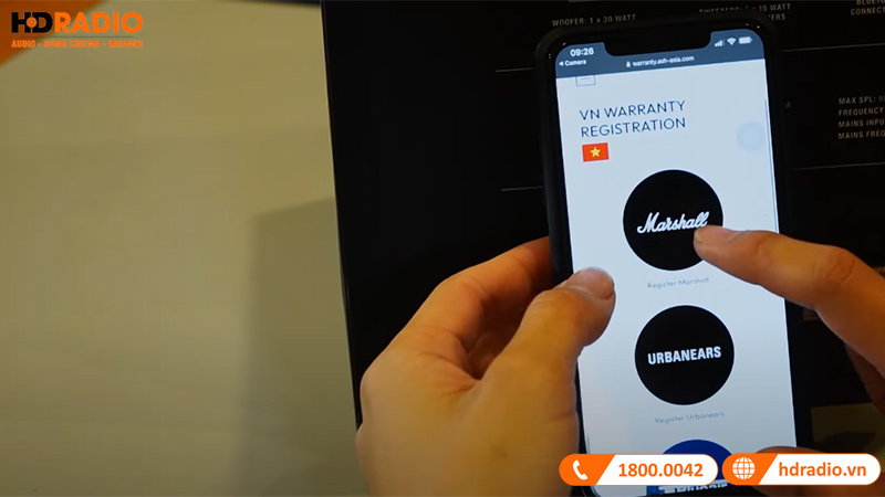 Trên trang kích hoạt bảo hành của hãng Marshall chọn dòng sản phẩm Marshall