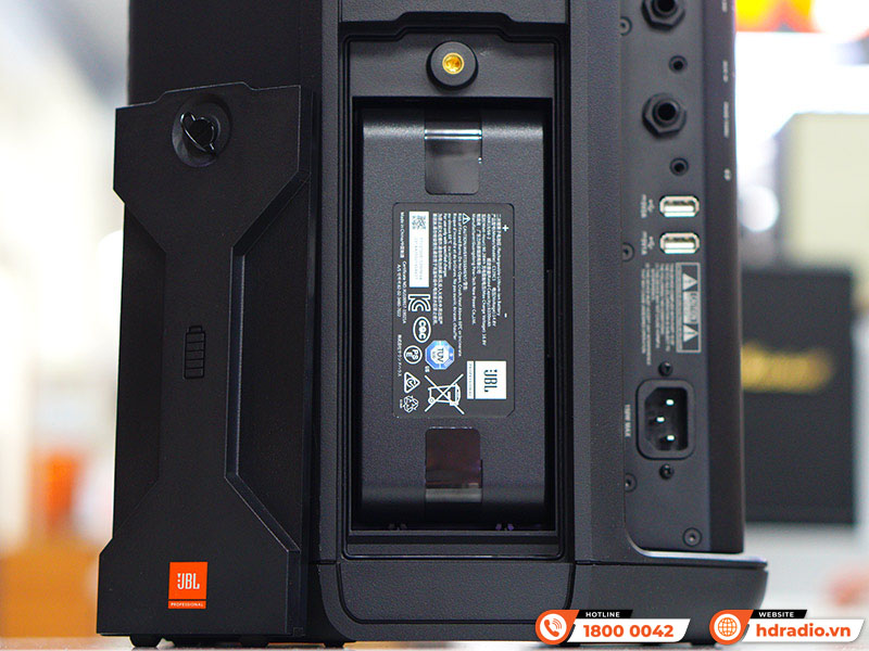 JBL EON ONE Compact, Bose S1 Pro Plus, Electro-Voice Everse 8 Nên Chọn Loa nào