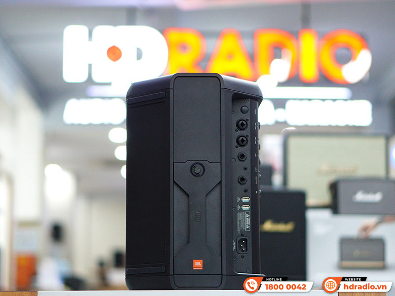 JBL EON ONE Compact, Bose S1 Pro Plus, Electro-Voice Everse 8 Nên Chọn Loa nào