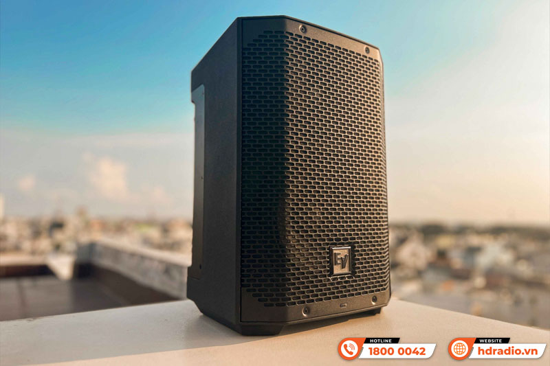 JBL EON ONE Compact, Bose S1 Pro Plus, Electro-Voice Everse 8 Nên Chọn Loa nào