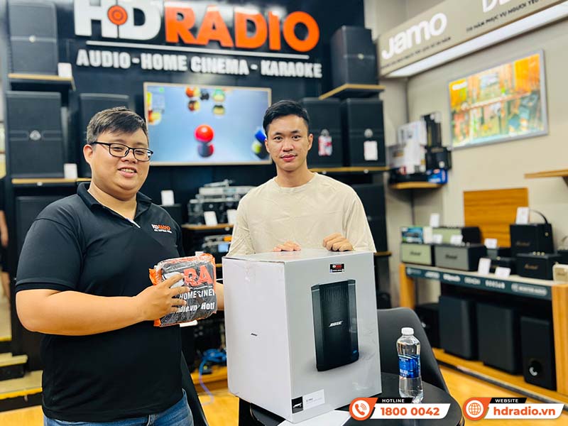 hình ảnh thực tế khách hàng mua sản phẩm Loa Bose chính hãng tại HDRadio