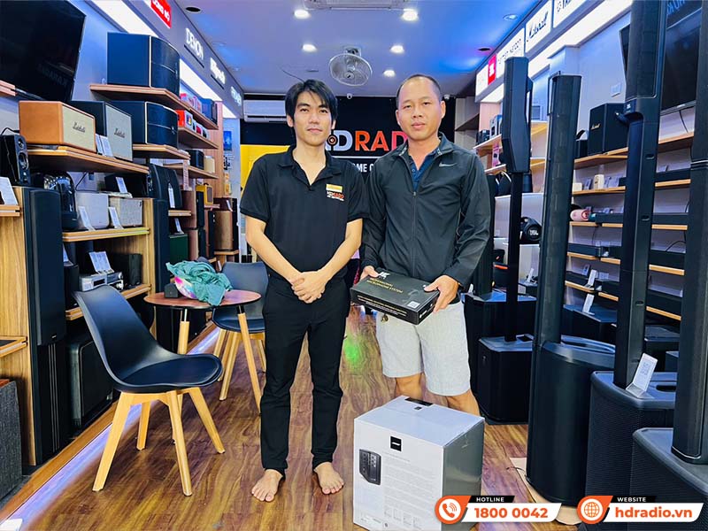 hình ảnh thực tế khách hàng mua sản phẩm Loa Bose chính hãng tại HDRadio