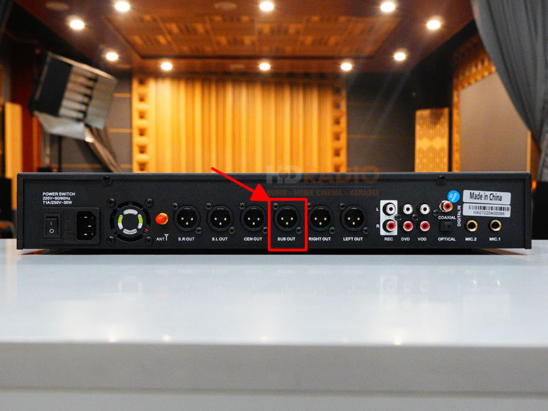 sử dụng vang cơ hoặc vang số