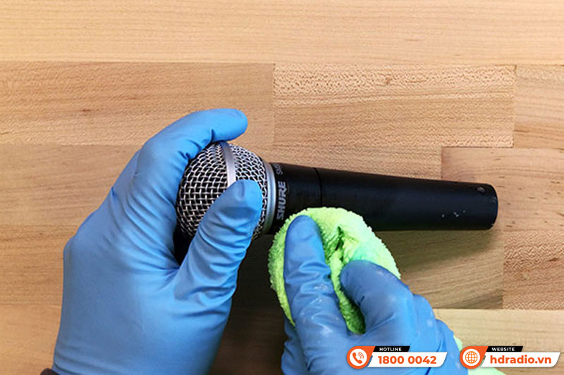 Cách khắc phục sự cố micro thường gặp khi hát karaoke