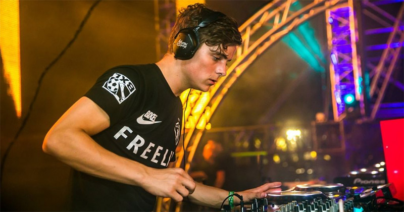 Tai nghe DJ chuyên nghiệp Cần Phải Có