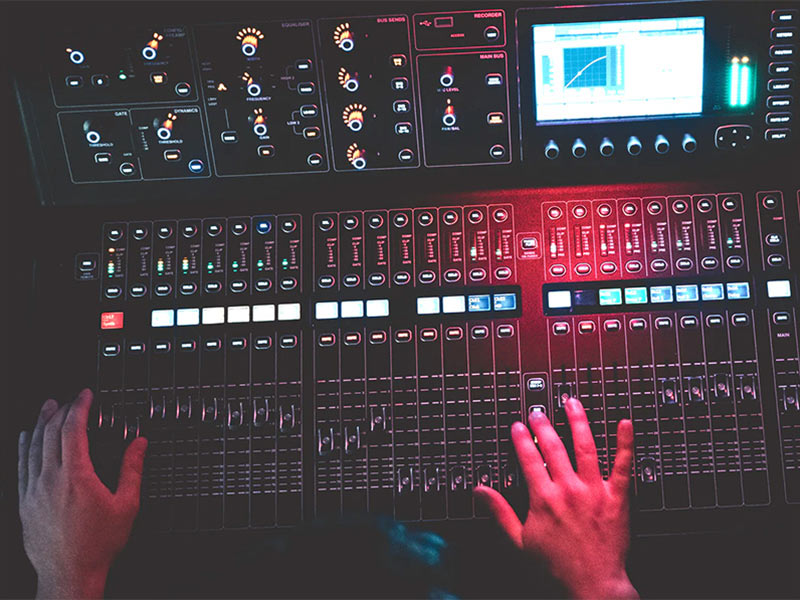 Nguyên lý hoạt động của bàn mixer số