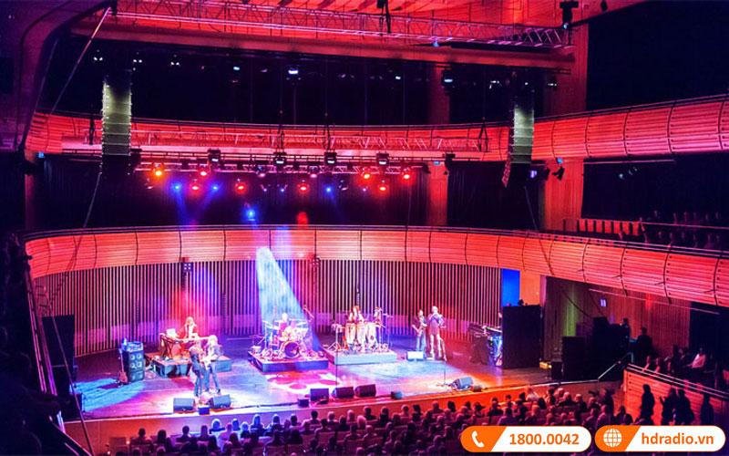 Thách thức về tiếng ồn và tác động của loa line array